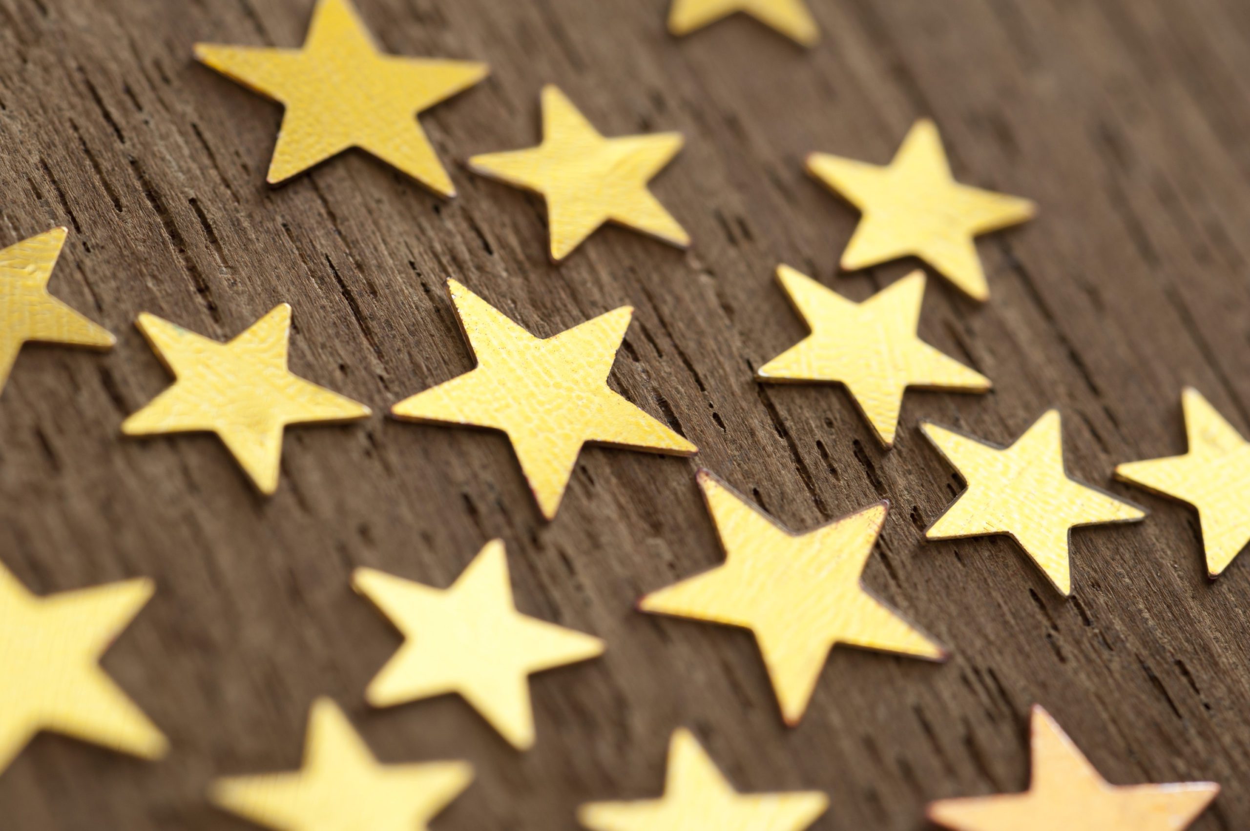 The Meaning of Stars: How Bloggers Use Them to Thank Viewers